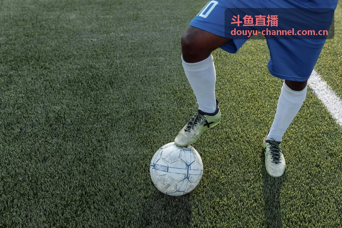 斗鱼直播游戏主播游戏对战画面